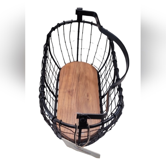 Metal & Wood Wire Basket - Picture 8 of 13